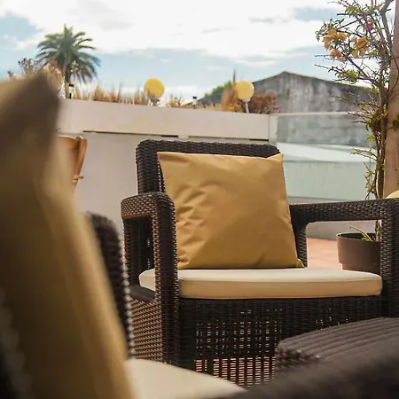 Guest house In53 Ponta Delgada (Sao Miguel)